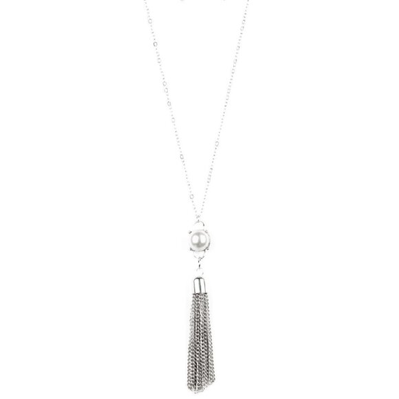 paparazzi Jewelry - DIVA Dance Party White Necklace